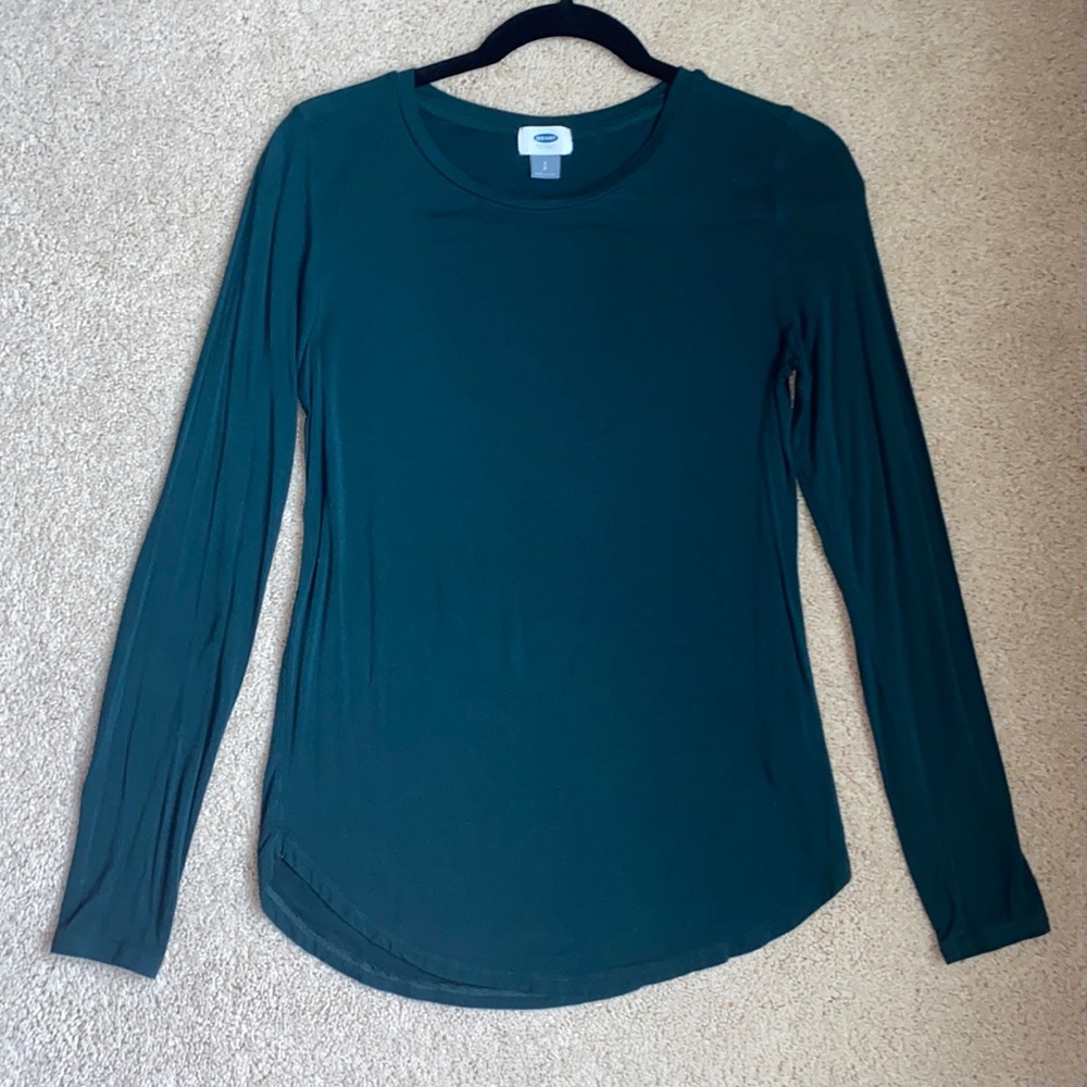 Old Navy long sleeve